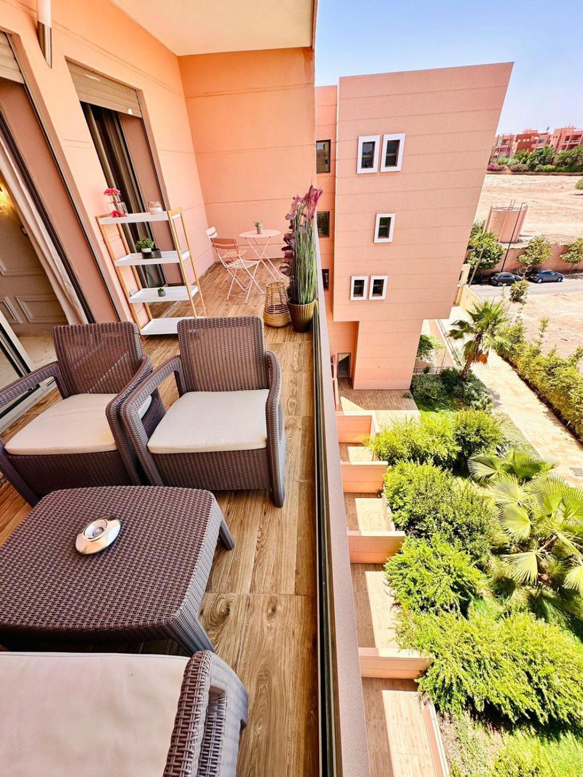 Appartement Luxueux Avec Piscine 10 Minutes Du Centre Ville Μαρακές Εξωτερικό φωτογραφία