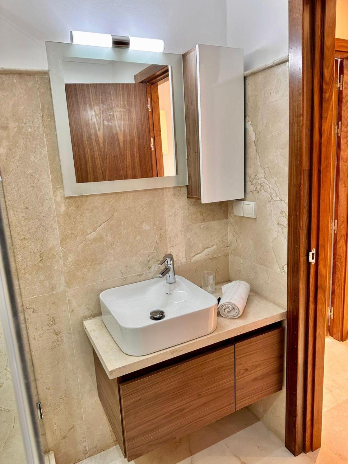 Appartement Luxueux Avec Piscine 10 Minutes Du Centre Ville Μαρακές Εξωτερικό φωτογραφία